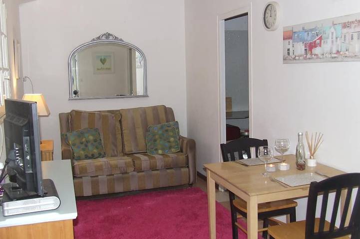 Location de vacances pour 2 personnes, avec balcon et jardin à Brecé - 4