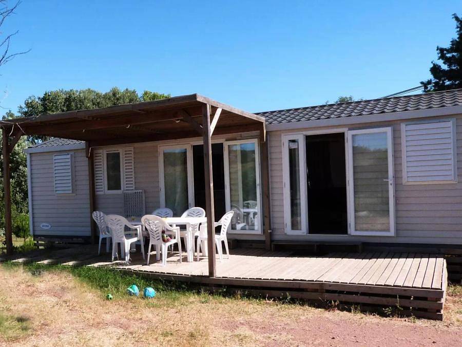 Camping Tikayan Les Cigales - Mobilhome 8 personas - Indiana 4 Habitaciones 6/8 Personas Aire Acondicionado + Tv in Le Muy, Region de Draguignan