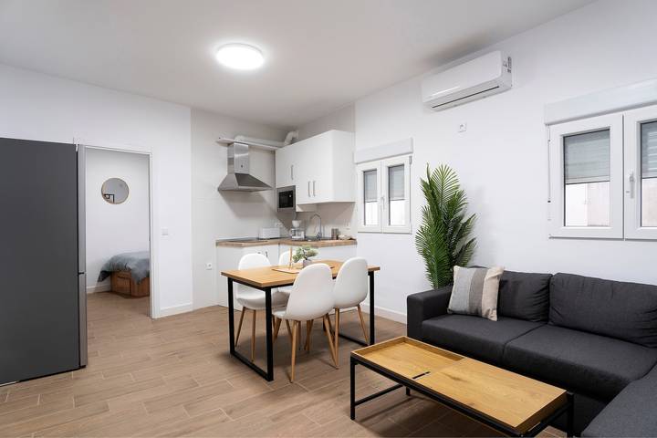 Ganze Wohnung, Ferienwohnung 'La Victoria A 2 Hab' mit Privatterrasse, Wi-Fi und Klimaanlage in Andújar, Jaén Provinz