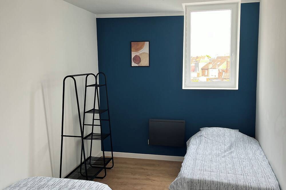 Maison 10 personnes maximum, pour location familiale ou groupe de travailleurs. in Valenciennes, Région de Valenciennes