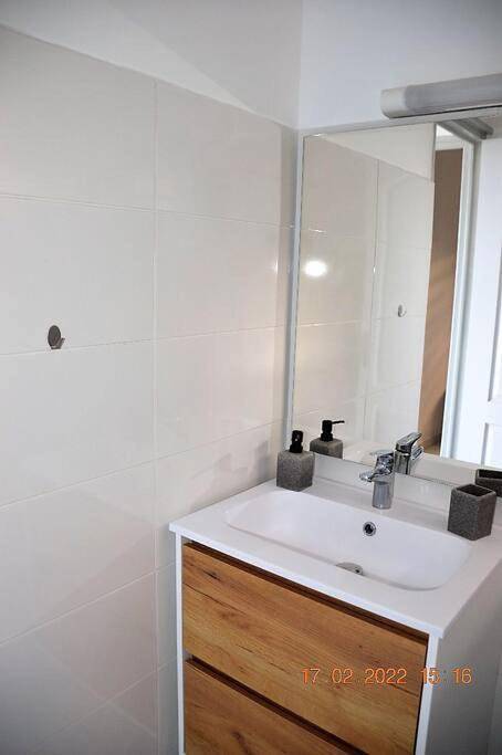 Location de vacances pour 4 personnes, avec jardin et terrasse ainsi que vue et piscine à Le François - 4