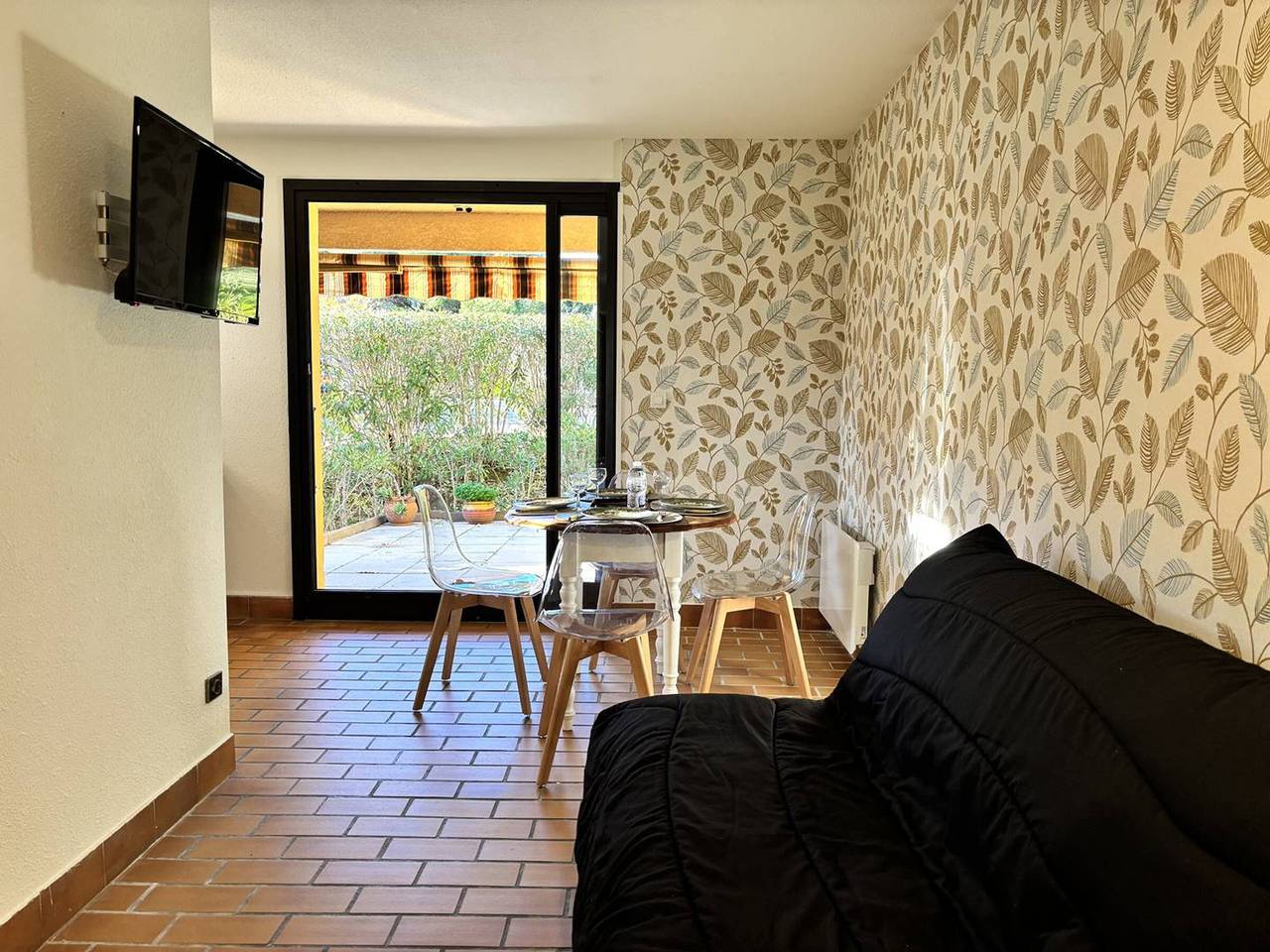 Appartement entier, Hyères - Giens 2 pièces avec jardinet pour 4 pers in Hyeres, Parc national de Port-Cros