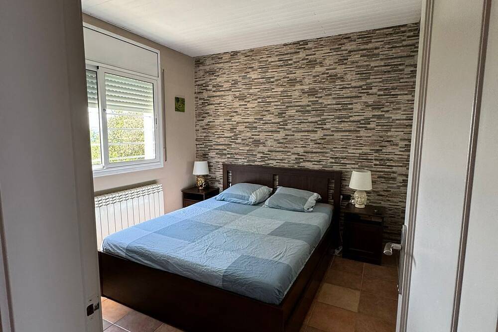 Villa mit Swimmingpool, Panoramablick auf das Meer und die Berge, 10 Minuten von den Stränden entfernt in Santa Susanna, Costa del Maresme