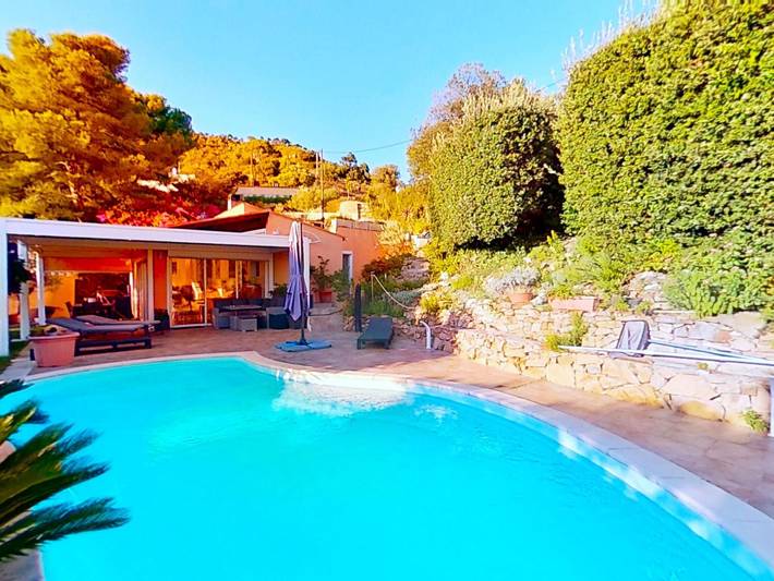 Casa de vacaciones para 4 personas, con piscina además de terraza y jardín, Familias con niños - 1