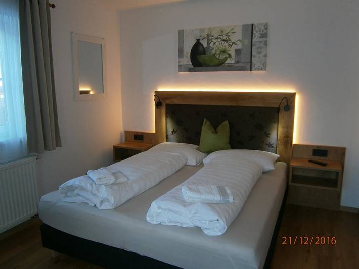 Ganze Ferienwohnung, Fewo B (4-5 Personen/2 Sz) 2 Bäder in Flachau, Ski Amadé