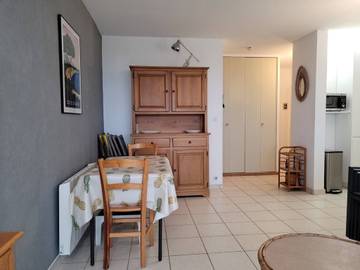 Appartement De Vacances pour 4 Personnes dans Bormes-les-Mimosas, Région de Toulon, Photo 4