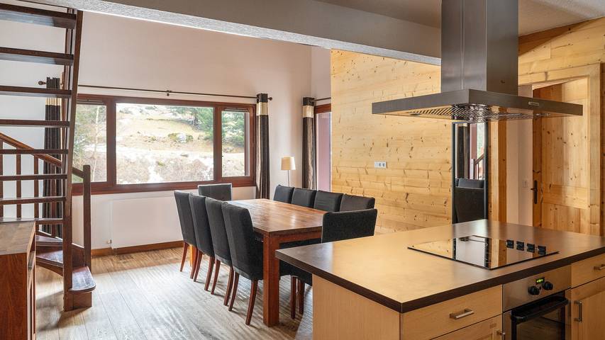 Appartement entier, Appartement de vacances pour 10 personnes avec balcon in Vallorcine, Région de Bonneville