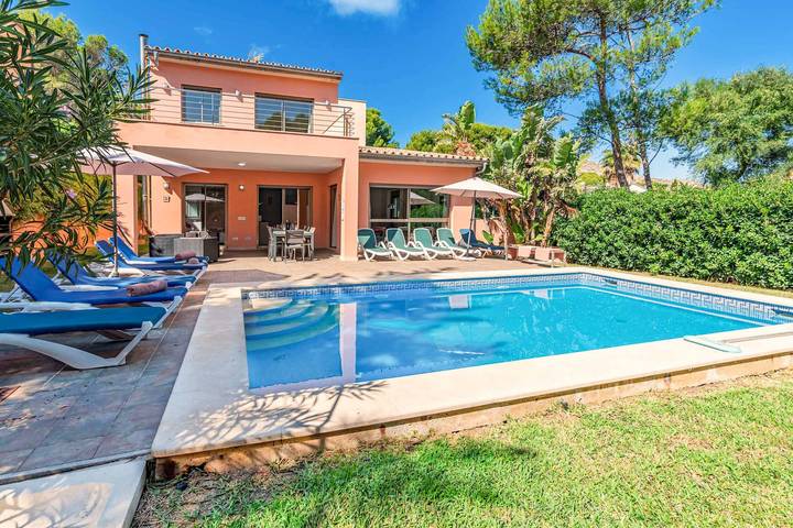 Villa Marioma in Cala Sant Vicenc, Pollença