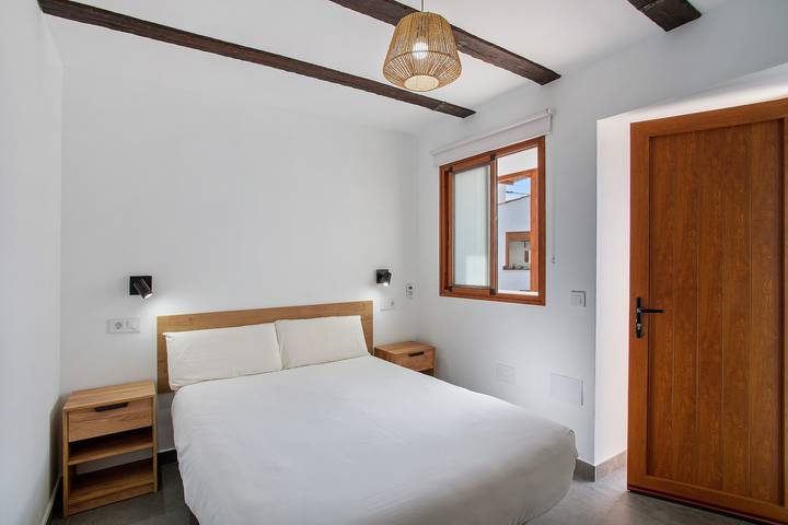 Casa de vacaciones 'Casa Celestina' con vistas a la montaña, Wi-Fi y aire acondicionado in Temisas, Agüimes