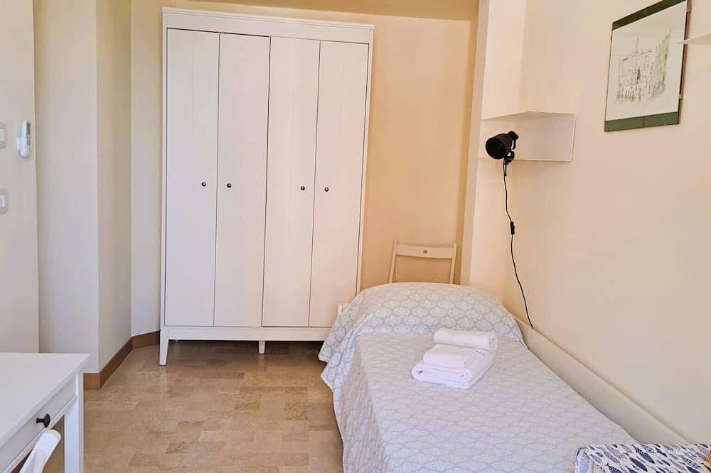 Entire apartment, Scilla appartamento Marina Grande solo 40 mt dal mare (appartamento Salina) in Scilla, Tyrrhenian Coast Kalabria
