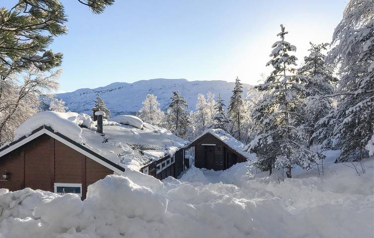 Ferienhaus für 8 Personen mit Garten in Samnanger