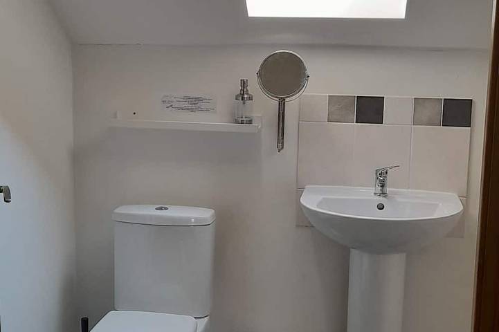 Location de vacances pour 4 personnes, avec terrasse et jardin à Plonévez-du-Faou - 4