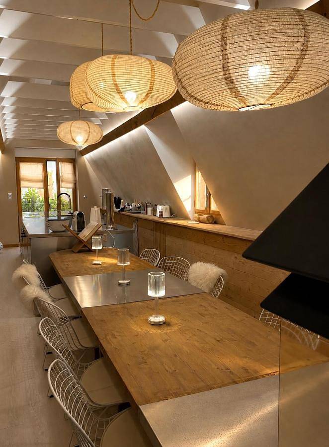Chalet pour 12 personnes, avec Jacuzzi et Terrasse ainsi que Jardin et Sauna