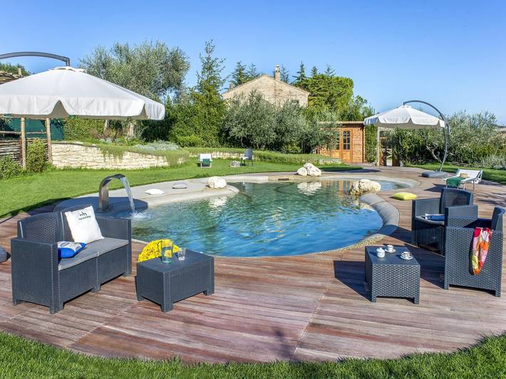 Ferienhaus für 10 Personen, mit Terrasse und Garten sowie Pool in Marche - 4