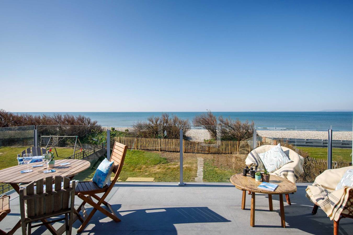 Bright & Dreamy / On the Beach / Garden & Balcony in Sussex de l'Ouest