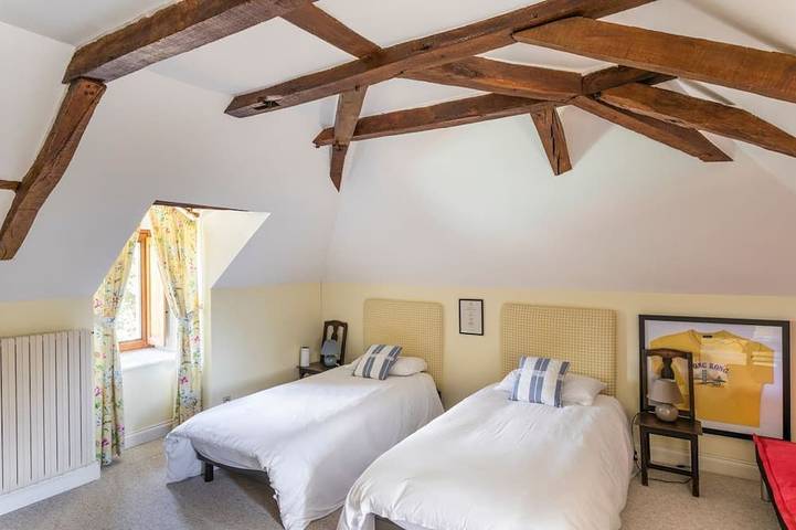 Manoir De Levesque - Sieben Schlafzimmer Villa, Schläft 14 in Les Verchers-sur-Layon, Loire-Tal