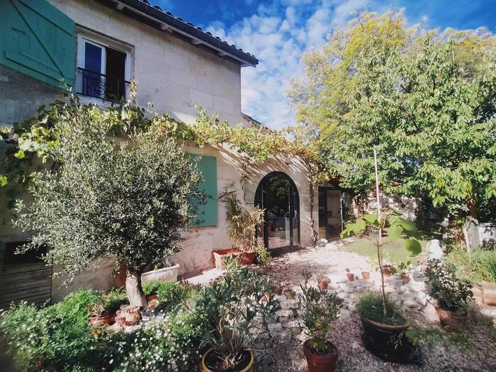 Location de vacances pour 2 personnes, avec terrasse à Galgon