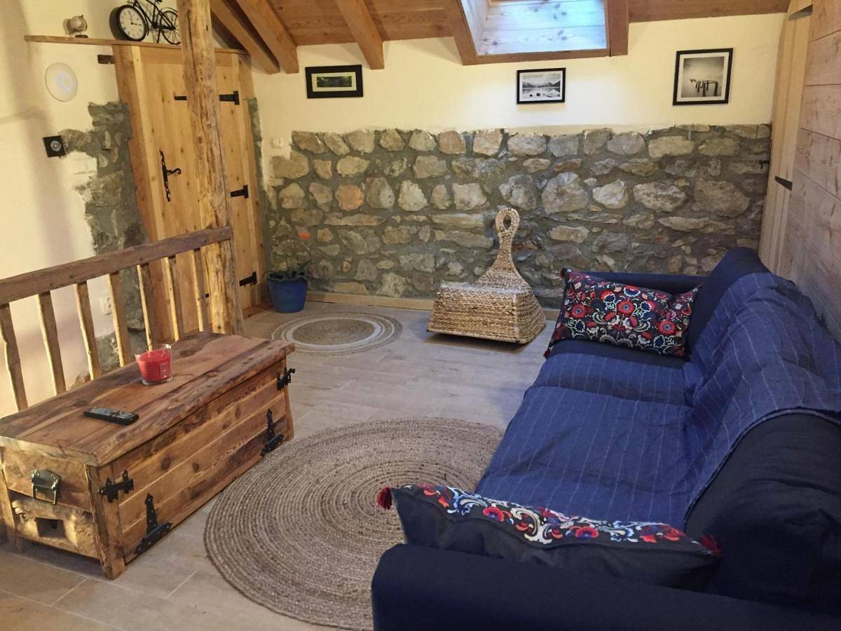 Appartement entier, Two-Bedroom Apartment in Val-des-Prés, Région de Briançon