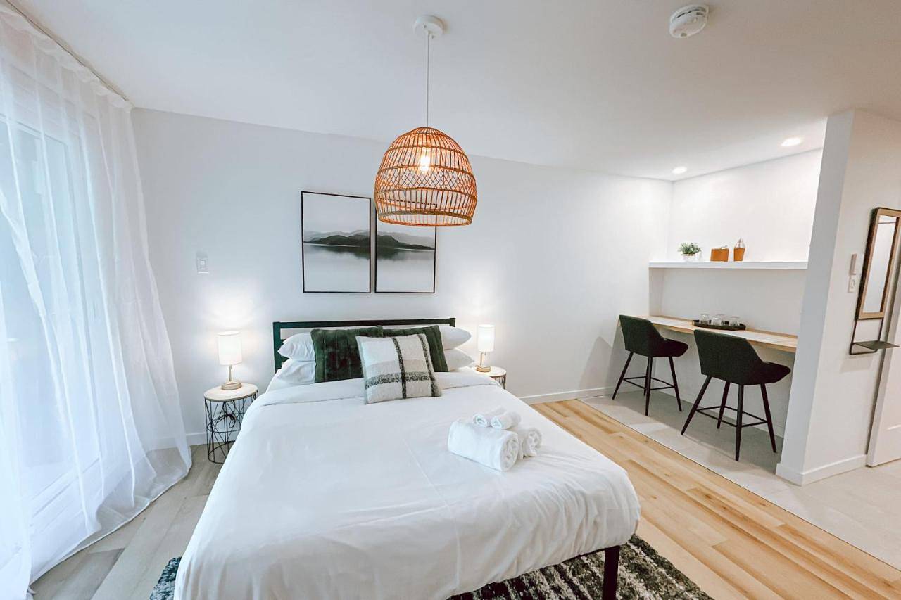 Entire apartment, Studio Resten by Gestion Elite in Quebec