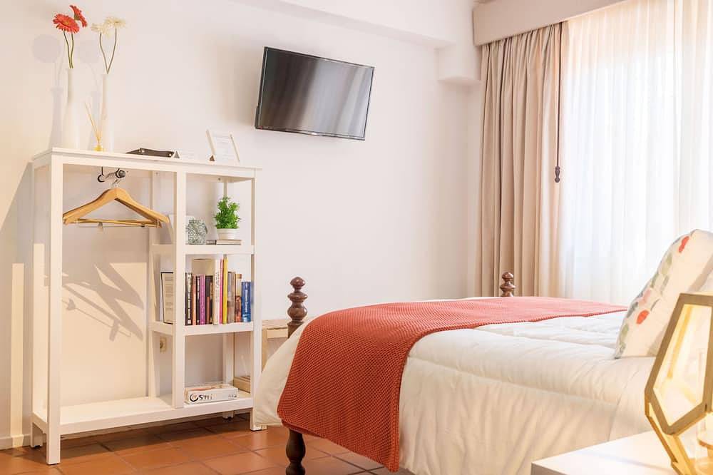 ★ Retiro Familiar | Cuarto Privado con Entrada Independiente en Casa de Playa ★ in Cortegaça, Distrito de Aveiro