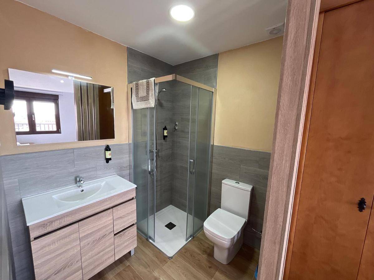 Apartamento entero, Mar De Nubes Piornal Habitación con baño Entre el valle del jerte y la vera in Piornal, Valle del Jerte