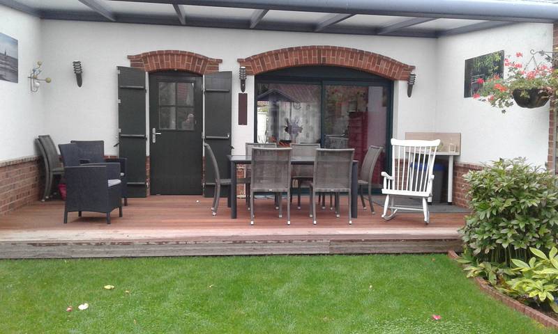 Gîte pour 4 personnes, avec terrasse et jardin
