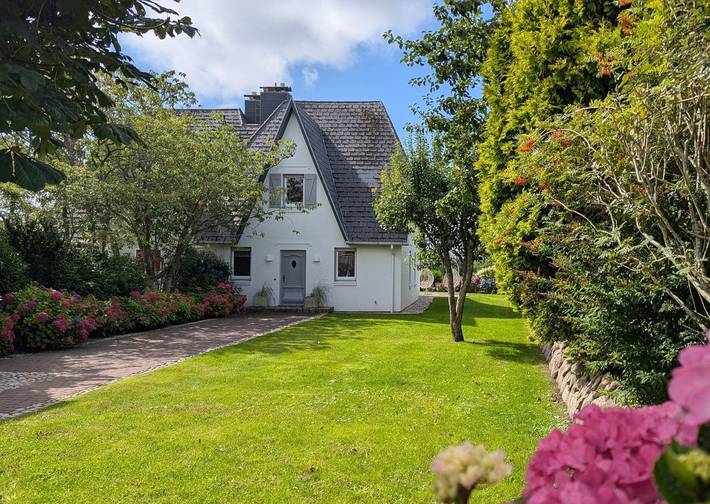 Ferienhaus für 4 Personen, mit Garten und Ausblick