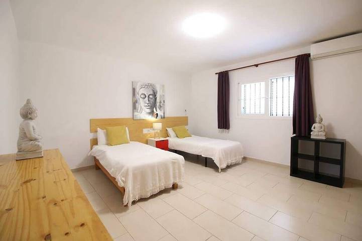Villa Sa Barda - Zwei Schlafzimmer Villa, Schläft 4 in San Rafael (Ibiza), Sant Antoni de Portmany