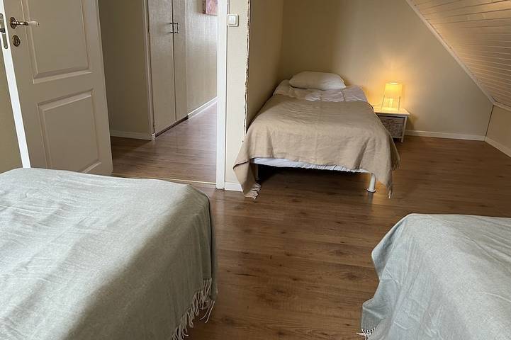 Big house with wifi, sleeps 8. 4 mins from Isaberg skiing, Mtb and golf course. in Nissafors, Isaberg