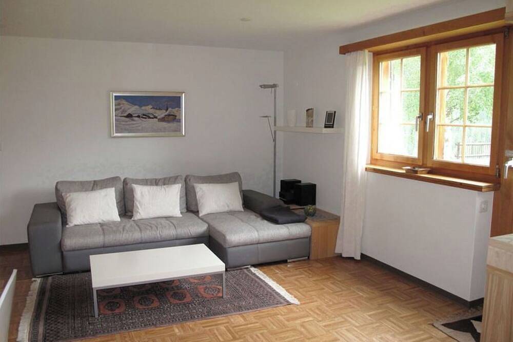 Ganze Wohnung, Casa Posta Berther-Roth, (Rueras/Sedrun), 663.01 in Tschamut, Tujetsch