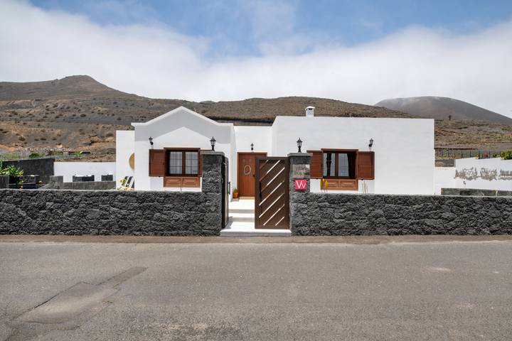 Location de vacances pour 5 personnes, avec jardin à Haría - 2