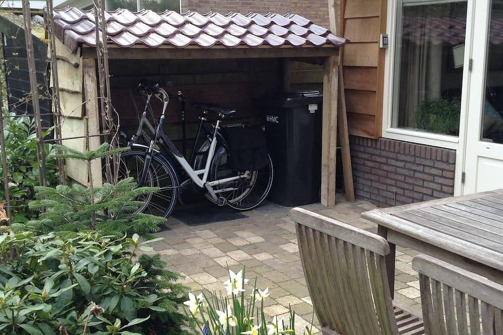 Bungalow sehr idyllisch. Direkt am Wald, Dünen und Strand. in Bergen (Nordholland), Niederländische Nordsee