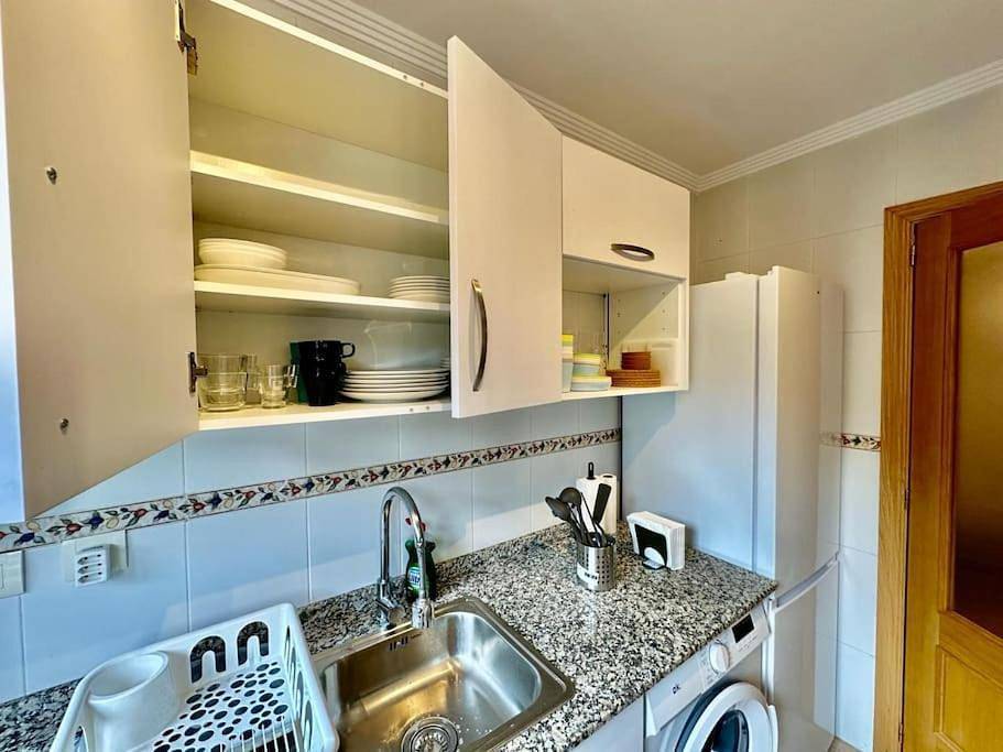 Appartement entier, Encantador Piso a 150m del Tren in Pola de Lena, Lena