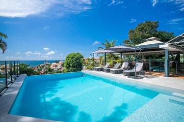 Hôtel pour 3 personnes, avec jardin ainsi que vue et piscine en Martinique