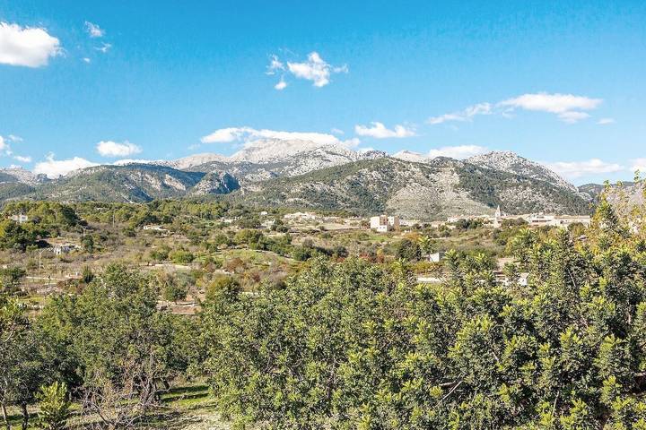 Casa de vacaciones 'Sastre Blanquer' con vistas a la montaña, Wi-Fi y aire acondicionado in Moscari, Selva (Mallorca)