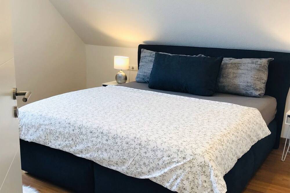 Entspannen im Luxus-Ferienhaus Geest & Moor 1 in Großheide, Norden und Umgebung