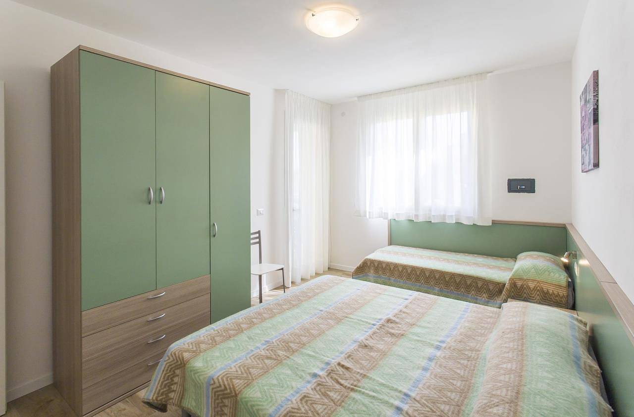 Ganze Wohnung, Residenz Mimose Dreizimmer-Wohnung Trilo für 7 Personen in Duna Verde, Caorle
