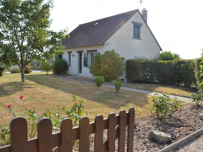 Location de vacances pour 10 personnes, avec Terrasse et Jardin à Pouillé
