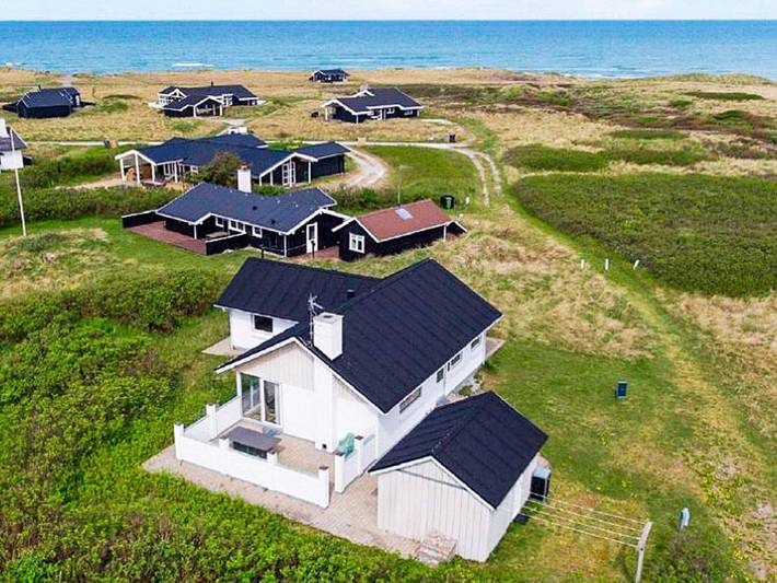 Ferienhaus für 8 Personen, mit Garten und Terrasse in lønstrup - 2