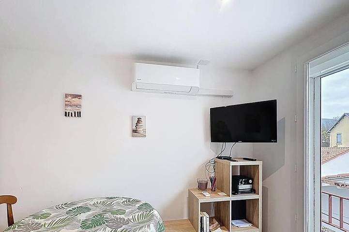 Gîte pour 2 personnes dans Office De Tourisme De Lamalou Les Bains - 2