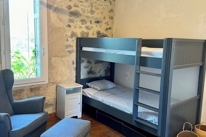 Location de vacances pour 8 personnes, avec jardin et balcon à Usclas-d'Hérault - 2