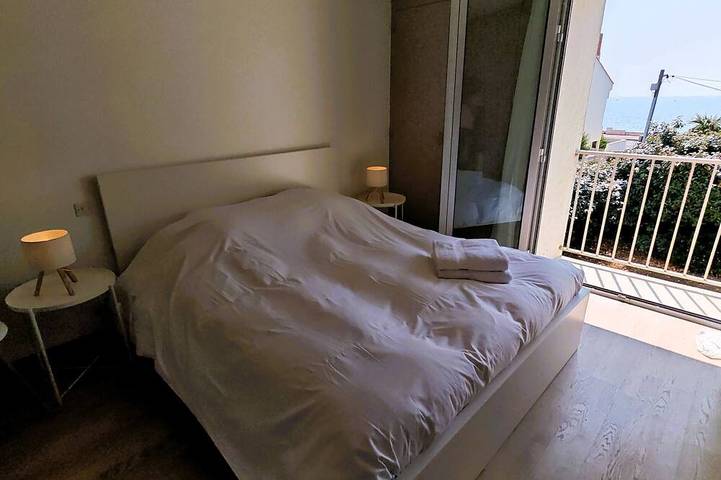 Location de vacances pour 10 personnes, avec terrasse et jardin dans Plage de Tanchet - 3