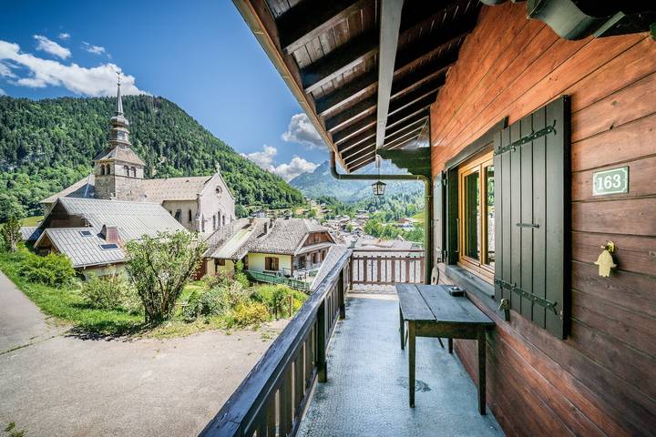 Vakantiewoning voor 8 personen, met Balkon en Tuin in Abondance