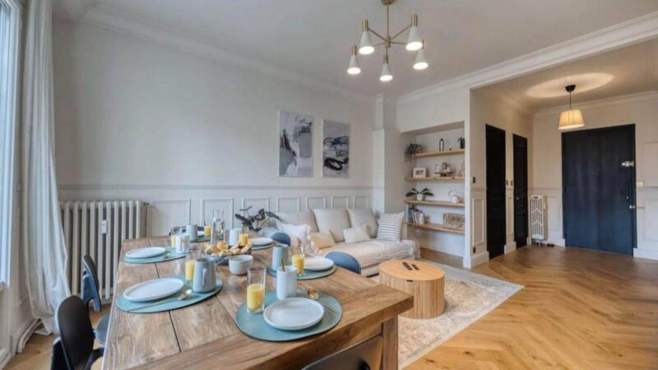 Appartement de vacances entier, Appartement de vacances pour 5 personnes avec balcon in Grenoble, Isère