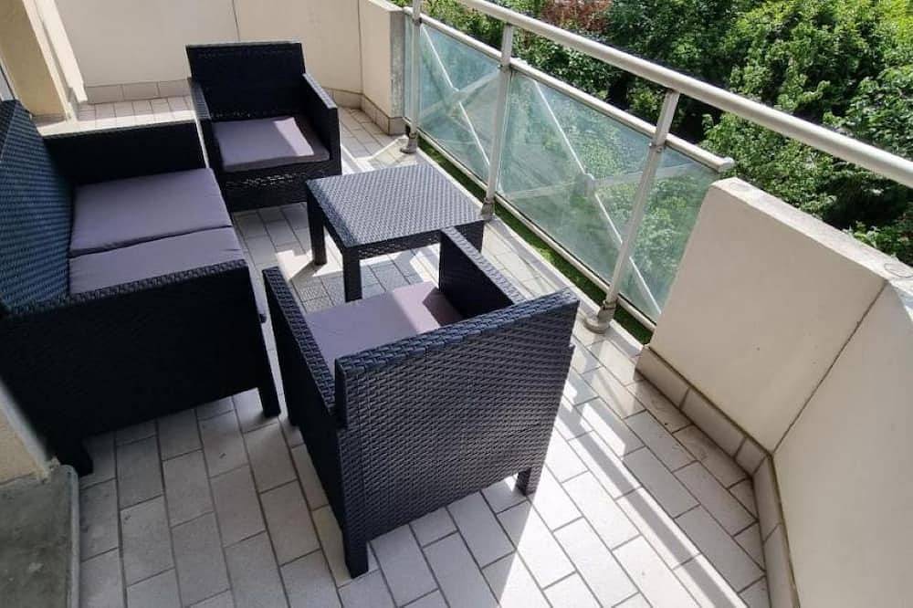 Entire apartment, 3P Calme Avec Parking Proche Centre Ville et Gare Tgv in Strasbourg, Strasbourg region