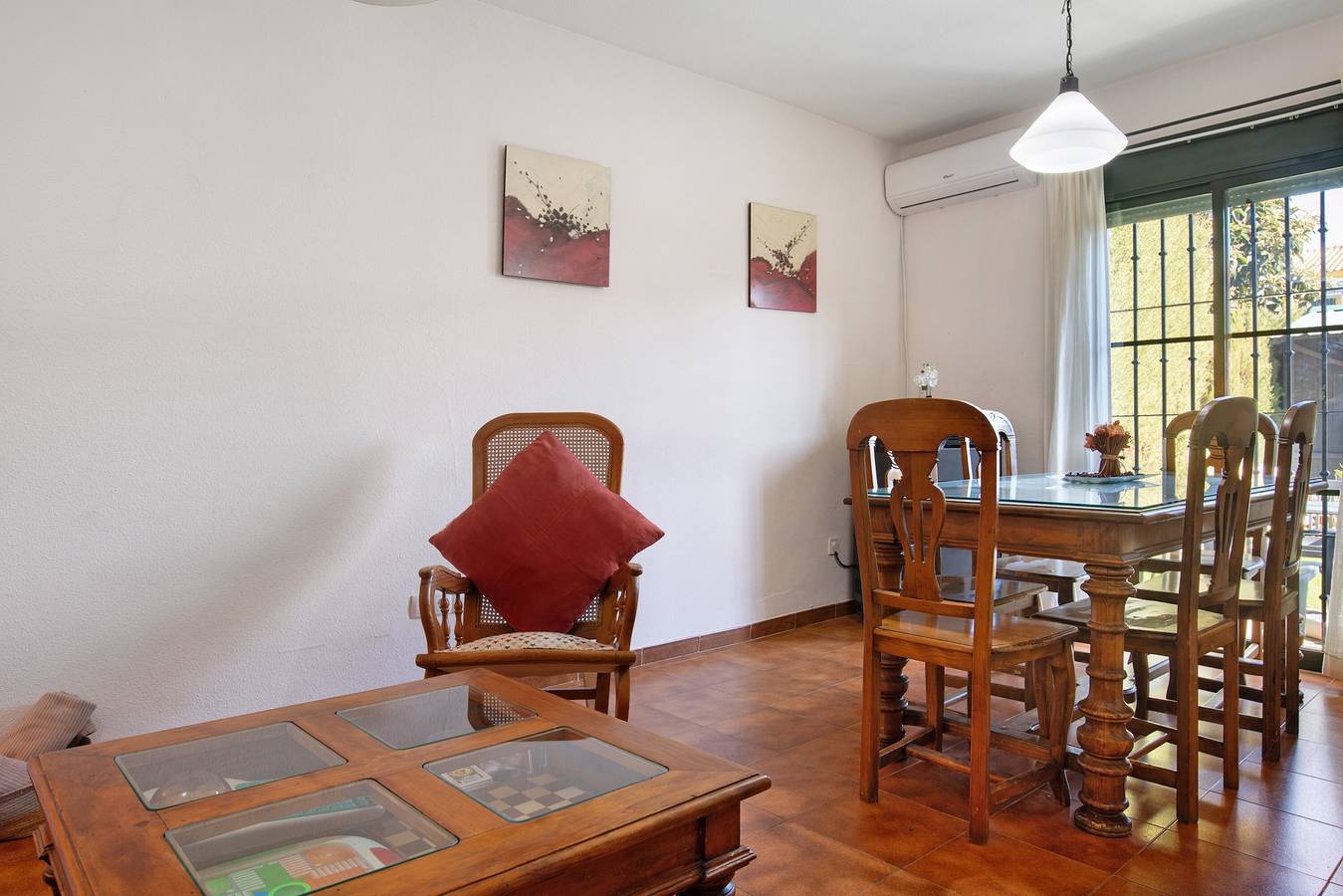 Chalet 'Casa Mia' avec jacuzzi extérieur, terrasse privée, jardin privé et Wi-Fi in Ronda, Province de Málaga
