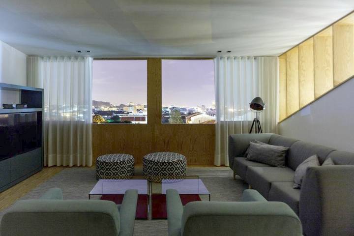 Maison d’hôte pour 18 personnes, avec balcon et vue à Porto - 2