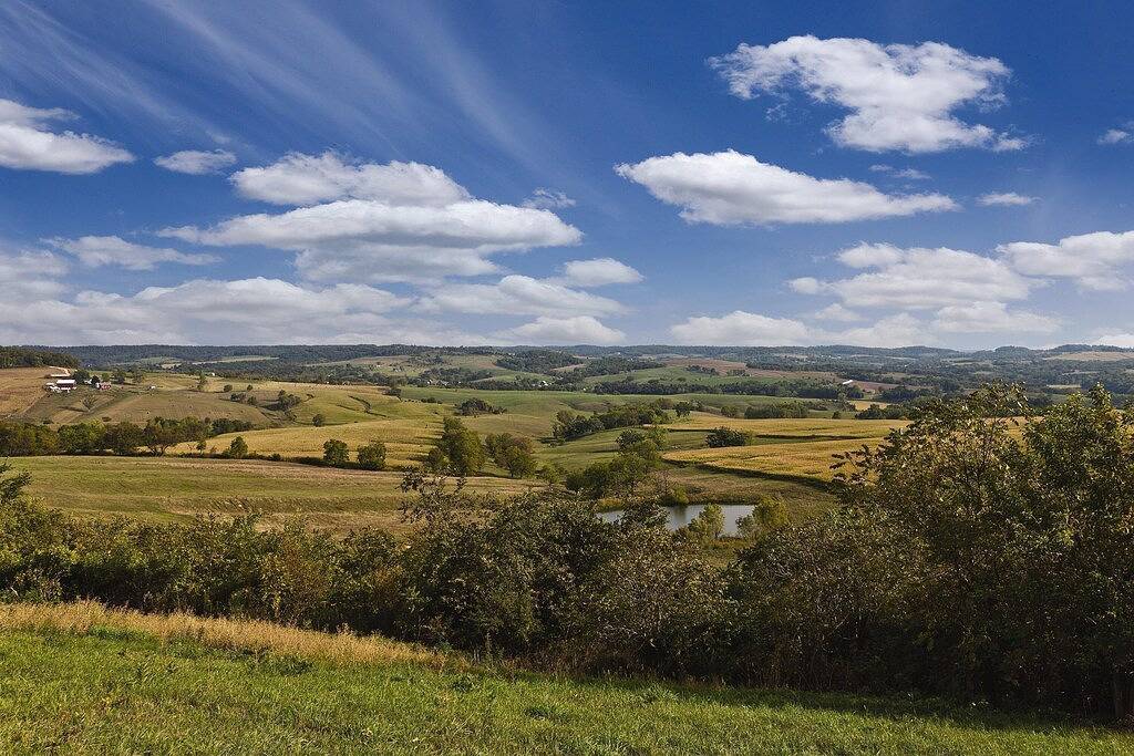 Galena, Il: 1 Schlafzimmer w / Kamin, Sprudelbad, Resort Pool & Outdoor-Aktivitäten in Jo Daviess County