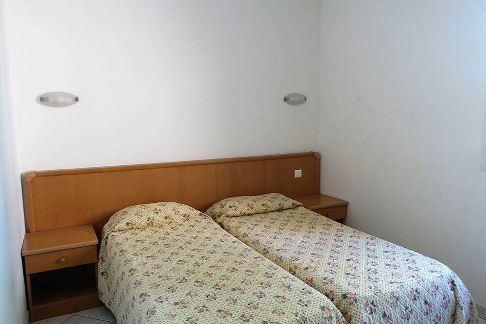 Entire apartment, Cala di Sole in Algajola, Calvi region