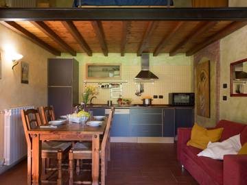 Vacation Rental for 6 Guests in Montefiascone, Viterbo Province, Picture 4